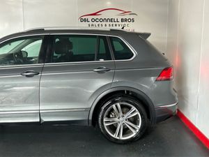 Volkswagen Tiguan R-line 2.0 TDI Manual 6speed FW - Image 3