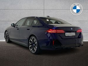 BMW 5 Series 530e M Sport Saloon - Image 3