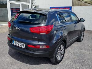 KIA SPORTAGE 1.7 EXL 4DR - Image 4