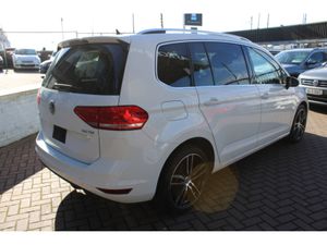 Volkswagen Touran 2.0 TDI COMFORLINE 7 SEATER MPV - Image 4