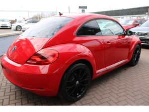 Volkswagen Beetle 1.2TSI SPORT 3DR HATCHBACK AUTOM - Image 4