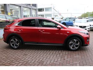 Kia XCeed 1.0 K2 5DR HATCHBACK // AS NEW CONDITION - Image 3