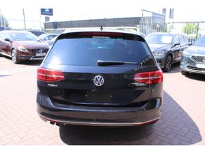 Volkswagen Passat 2.0 TDI 150BHP GT LINE 5DR ESTAT - Image 2