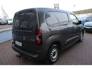 Opel Combo CARGO SPORTIVE 1.5 130PS 5DR - Image 4