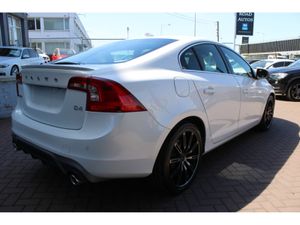 Volvo S60 2.0D4 R-DESIGN 4DR SALOON AUTOMATIC // A - Image 2