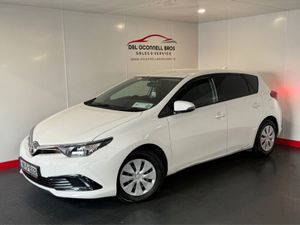 Toyota Auris Auris VAN 1.4 D-4d Terra 4DR - Image 2