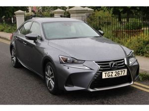 Lexus IS 300H - Image 2