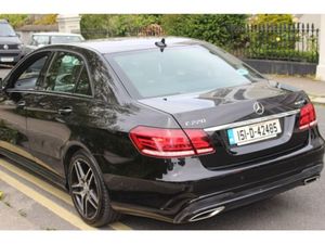 Mercedes-Benz E-Class E 220 Bluetec AMG Night ED - Image 4