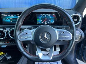 Mercedes-Benz A-Class A250e AMG-LINE 1.3 HYBRID // - Image 4