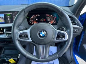 BMW 1-Series 118i M-SPORT 1.5 AUTO // FULL SERVICE - Image 4