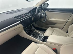 Skoda Superb 2.0tdi Combi STY  dsg   100 P/W - Image 4