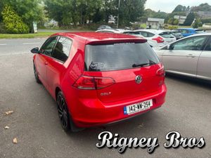 Volkswagen Golf Comfortline 1.6 TDI Manual 5speed - Image 4