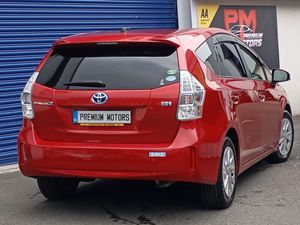Toyota Prius Alpha 7 seater - Image 3