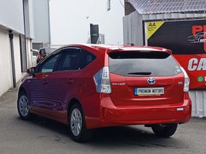 Toyota Prius Alpha 7 seater - Image 4