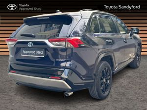 Toyota Rav4 Sport Hybrid // Heated Leather Seats - Image 2