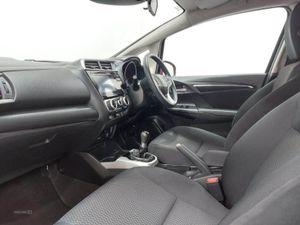 Honda Jazz 1.3 SE 5dr - Image 2