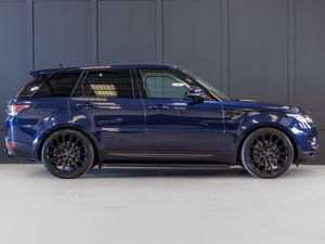 2017 Range Rover Sport HSE - Image 2