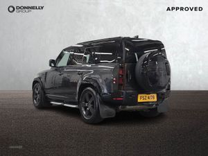 Land Rover Defender 2.0 P300 X-dynamic HSE 110 5d - Image 2