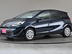 Toyota Aqua 1.5 Vvt-i Hybrid  2tone Interior andr - Image 4