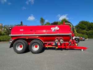 💥Redrock 4000GL Tandem Axle Tank💥 - Image 3