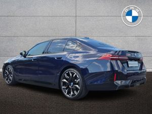 BMW 5 Series 530e M Sport Saloon - Image 2