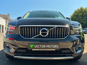 Volvo XC40 Inscription PRO Black Leather Recharge - Image 3