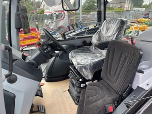 Demo Valtra N175 Active - Image 3