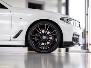 BMW 5-Series D G30 M SPORT 4DR AUTO - Image 4