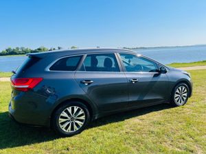 Kia Ceed Cee d Sportwagon 1.6 EX SAM 5DR - Image 3