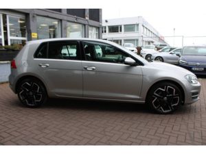 Volkswagen Golf 1.6 TDI Trendine 5DR Hatchback 11 - Image 3