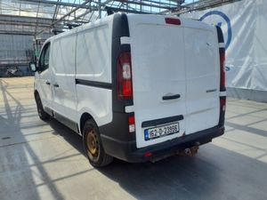 Renault Trafic Sl27 Dci 90 Business 3dr Panel Van - Image 4