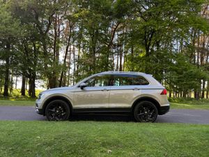 Volkswagen Tiguan 2016 Highline Low KM - Image 4