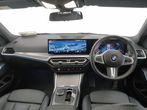 BMW 3 Series 320d M Sport Saloon - Image 4