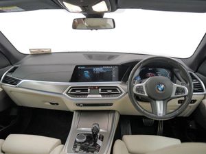 BMW X5 Xdrive45e M Sport - Image 4