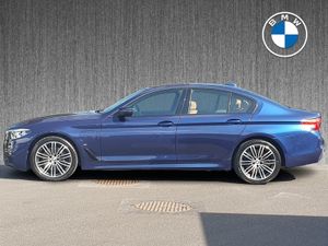 BMW 5 Series 530e M Sport Iperformance Saloon - Image 4