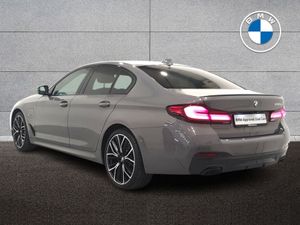 BMW 5 Series 530e M Sport Saloon - Image 3