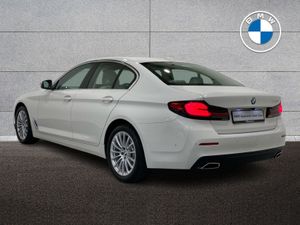 BMW 5 Series 520d SE Saloon - Image 3