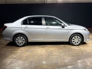 Toyota Corolla 1.5 Hybrid - Axio - Reverse Camera - Image 4