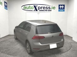 Volkswagen Golf 1.2 TSI Automatic  Reversing Came - Image 3