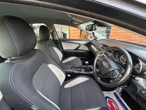 162 TOYOTA AVENSIS 1.6D4D BUSINESS Edition - Image 3