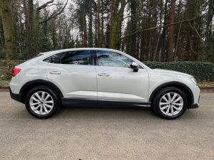 221 AUDI Q3 35TDI S TRONIC SE 150BHP €175 P/W - Image 3