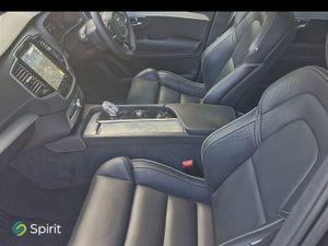 Volvo XC90 T8 Plug In Hybrid 455hp Plus (dark The - Image 4