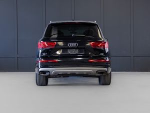 162 Audi Q7 3.0TDI Quattro 5 Seat N1 Crewcab - Image 4