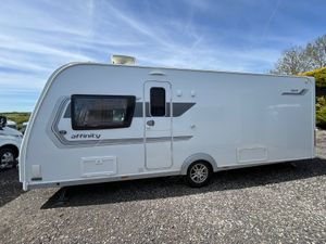 Caravan - Image 2