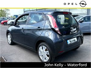 Toyota AYGO 1.0 Vvt-i X-play - Image 4