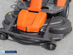 2020 Husqvarna R320 AWD - Image 2