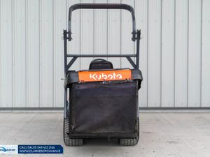 2020 Kubota G231 low-dump lawnmower - Image 4
