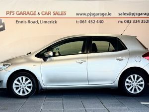 Toyota Auris 2008 - Image 4