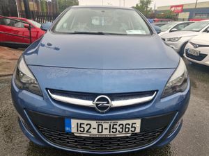 Opel Astra 2015 - Image 2