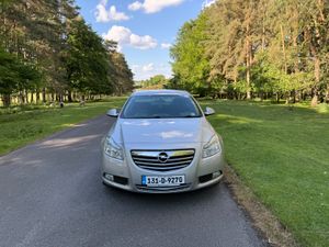 Opel Insignia 2013 Diesel Saloon - Image 2